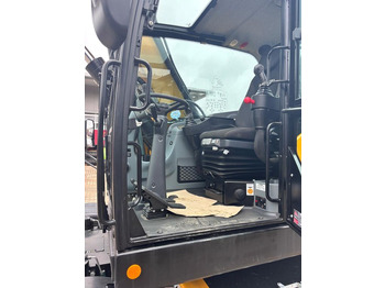 Pelle sur pneus Hydrema MX18G Hydrema MX18G: photos 5 Pelle sur pneus Hydrema MX18G Hydrema MX18G: photos 5