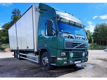 Camion fourgon VOLVO FM12