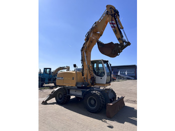 LIEBHERR A 314 All hydr. lines SW 33- 30 Km/h en crédit-bail LIEBHERR A 314 All hydr. lines SW 33- 30 Km/h: photos 2