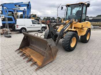 Chargeuse sur pneus VOLVO L 30 B PRO 3er Kreis Klappschaufel+Palettengabel: photos 3