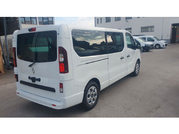 Transport de personnes Renault Trafic Passenger Grand Intens dCi 150: photos 4