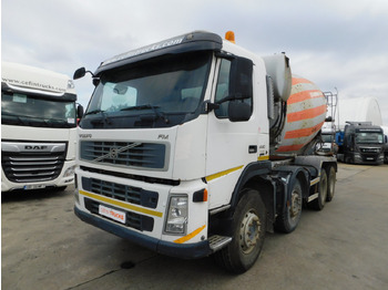 Camion malaxeur VOLVO FM 440
