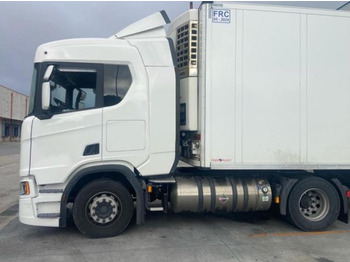 Tracteur routier SCANIA R 410
