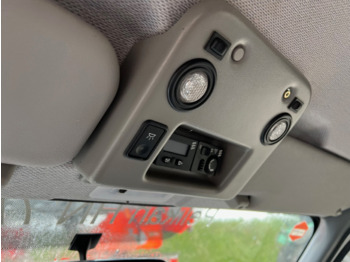 Utilitaire double cabine Ford Transit 2.0 4x2 Transit 2.0 4x2, Benziner!: photos 4