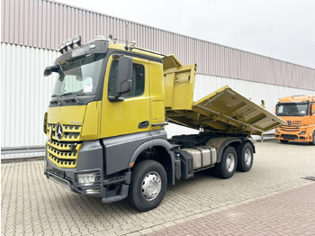 Camion benne MERCEDES-BENZ Arocs 3363