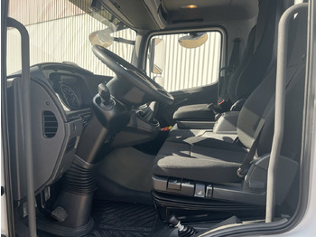 Photo d'intérieur 1: Camion benne Mercedes-Benz Atego 818 K 4x2 Atego 818 K 4x2, 2x AHK, Meiller-Kipper, mehrfach Vorhanden!