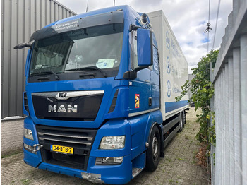 Camion fourgon MAN TGX 26.460