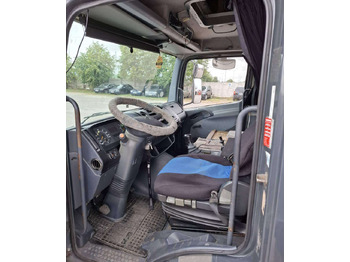 Camion à rideaux coulissants Mercedes-Benz Atego 818: photos 4