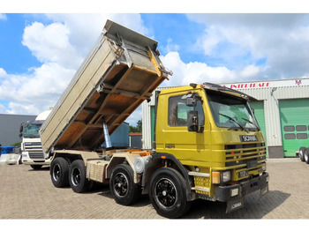 Camion benne SCANIA 112