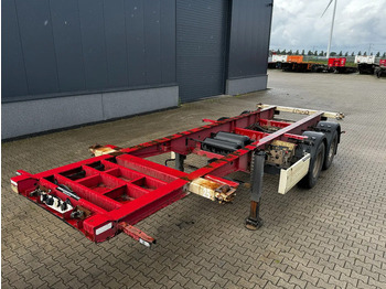 Semi-remorque porte-conteneur/ Caisse mobile KRONE