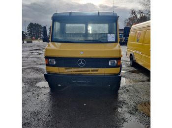 Camion porte-voitures Mercedes-Benz 609: photos 2