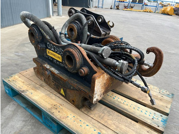 Attache rapide pour Engins de chantier OilQuick OQ70/55 - 323F: photos 3
