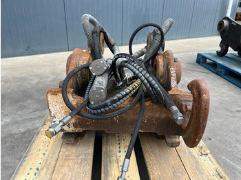 Attache rapide pour Engins de chantier OilQuick OQ70/55 - 323F: photos 2