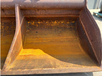 Godet pour Engins de chantier Verachtert CW40: photos 4