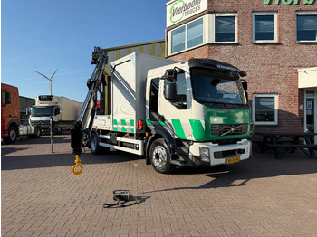 Camion plateau VOLVO FL 240