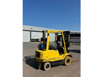 Chariot élévateur à gaz HYSTER