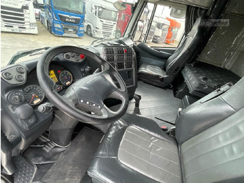 Photo d'intérieur 1: Tracteur routier IVECO STRALIS 500