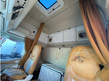 Tracteur routier SCANIA R124.420: photos 3 Tracteur routier SCANIA R124.420: photos 3