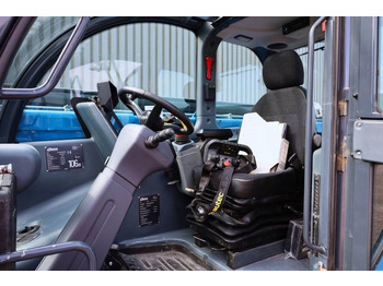 Chariot télescopique Magni TH5,5.15-D7/D Diesel, 4x4x4 Drive, 5.5t Capacity,: photos 4