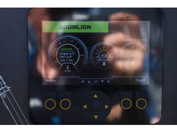 Nacelle télescopique Zoomlion ZT22JE Fully Electric Lithium-Powered, 4x4 Rough T: photos 5