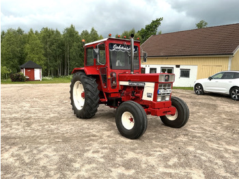 Tracteur agricole INTERNATIONAL