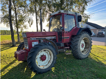 Tracteur agricole INTERNATIONAL