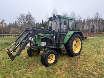 Tracteur agricole JOHN DEERE 2130