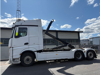 Camion ampliroll MERCEDES-BENZ Actros