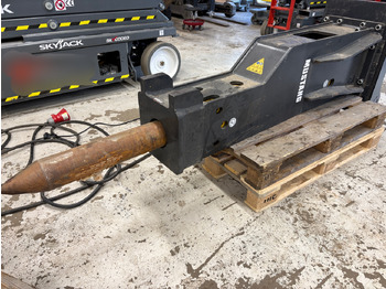 Matériel de chantier MUSTANG