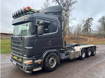 Camion ampliroll SCANIA 124G 420