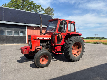 Tracteur agricole VOLVO