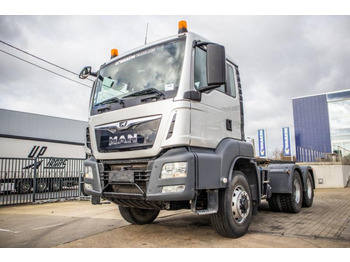 Tracteur routier MAN TGS 26.470 6X6H+HYDR: photos 2