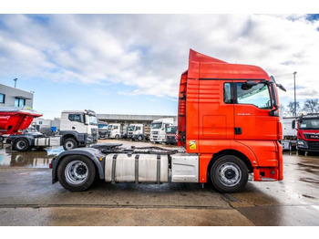 Tracteur routier MAN TGX 18.470 XLX BLS+KIPHYDR.: photos 3 Tracteur routier MAN TGX 18.470 XLX BLS+KIPHYDR.: photos 3