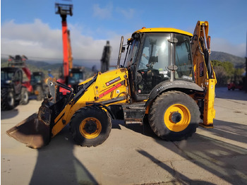 Tractopelle JCB 3CX