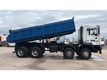 Camion benne MAN 35.414 (6 CYLINDER / 8X6 / BIG AXLES / STEEL SUSP. / LAMES / GRAND PONT): photos 3