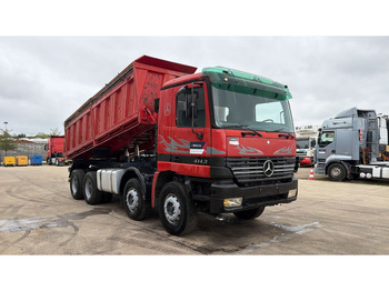 Camion benne Mercedes-Benz Actros 4143 (GRAND PONT / BOITE MANUELLE / LAMES / 8X4 / STEEL SUSP.): photos 3