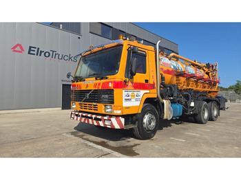 Camion hydrocureur VOLVO FL10 320