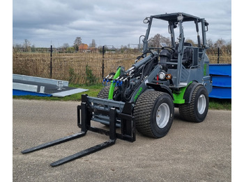 Chargeuse sur pneus WCM