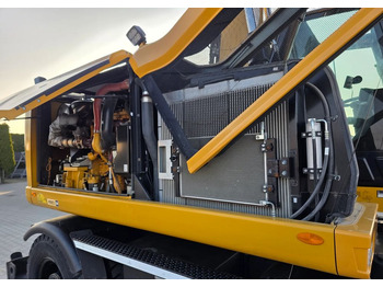 Pelle sur pneus CATERPILLAR M314F