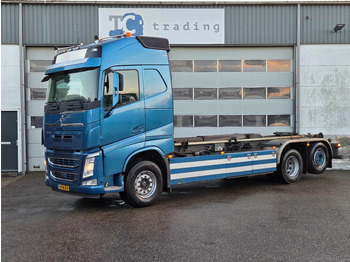 Camion ampliroll VOLVO FH