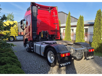 Tracteur routier Volvo FH GLOBETROTTER: photos 4