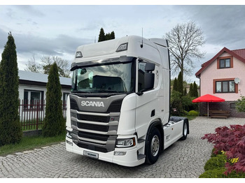 Tracteur routier SCANIA R 450