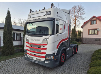 Tracteur routier SCANIA R 450