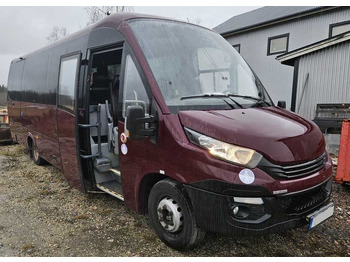Minibus IVECO Daily 70c18