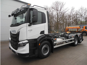 Iveco X-WAY AD 280X46, 6X2, LENK/LIFT, TNH 20T,SOFORT!  en crédit-bail Iveco X-WAY AD 280X46, 6X2, LENK/LIFT, TNH 20T,SOFORT!: photos 1