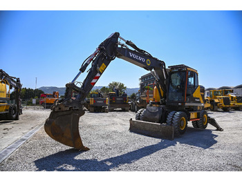 Pelle sur pneus VOLVO EWR150E