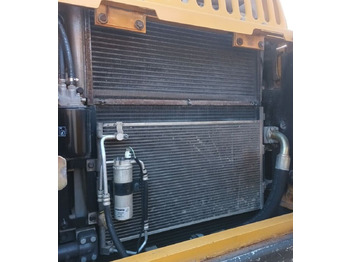 Pelle sur chenille Volvo EC210BNL: photos 5