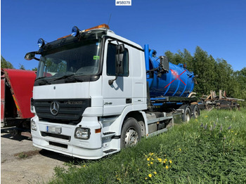 Camion ampliroll MERCEDES-BENZ