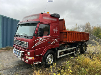 Camion benne VOLVO FM12