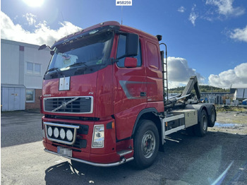 Camion ampliroll VOLVO FH 480